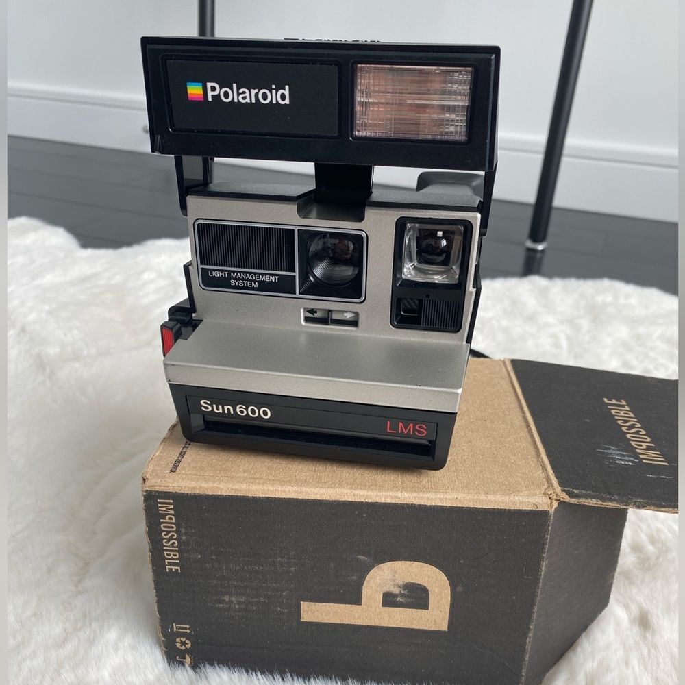 Impossible Camera - Sun600 Polaroid